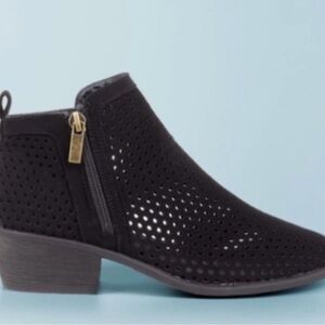 Bamboo Black Perforated Booties Women's 6